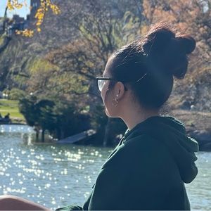 Meet your Posher, Sariah